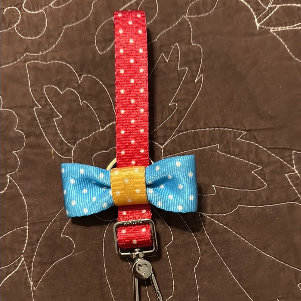 Harveys Red and Blue Key & Card Holder with Playful Design
